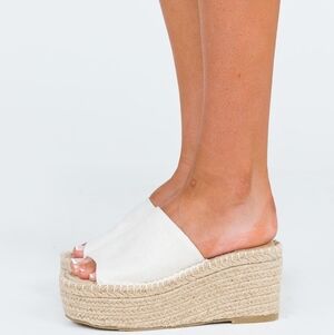 Polly Princess White Arton Espadrille Platform Sandals Size 10